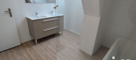 5 rooms House in Chaingy, France No. 159439 8