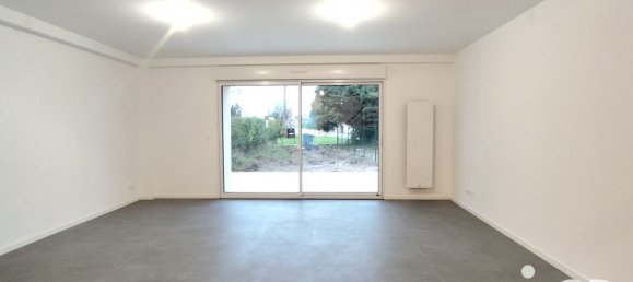 5 rooms House in Chaingy, France No. 159439 2