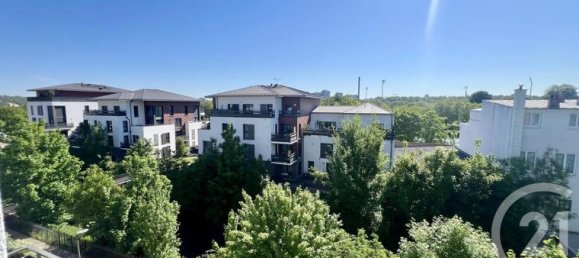 Квартира с 3 спальнями в Понтуаз, Франция № 359589 18