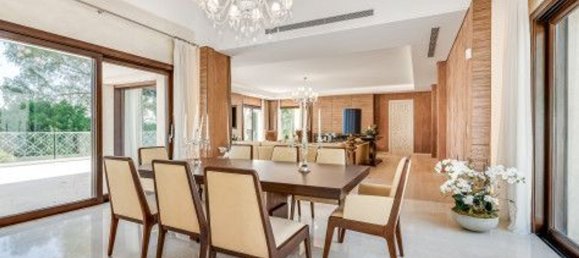 5 bedrooms Villa in Marbella, Spain No. 115091 20