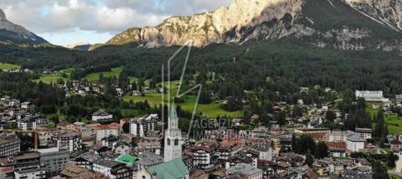 4 Schlafzimmer Penthouse in Cortina d'Ampezzo, Italy, Nr. 106192 2