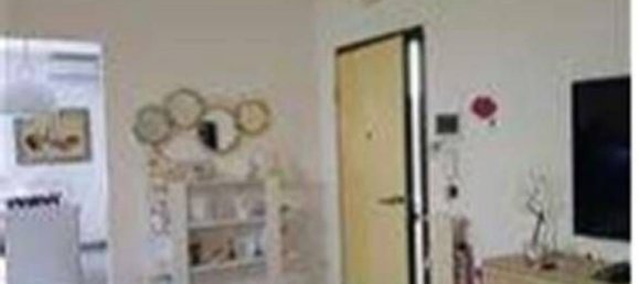 3-salle Appartement à Brindisi, Italy No. 257585 8