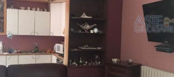 Apartamento de 5 habitaciónes en Santeramo in Colle, Italy No. 279423 9