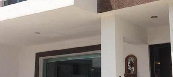 3 bedrooms House in Queretaro, Mexico No. 145908 2