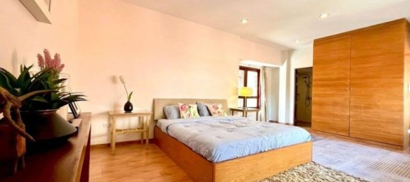 4 bedrooms House in Pattaya, Thailand No. 61453 10