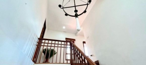 4 bedrooms House in Pattaya, Thailand No. 61453 7