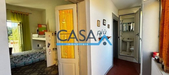 3 bedrooms House in Camigliano, Italy No. 228030 3