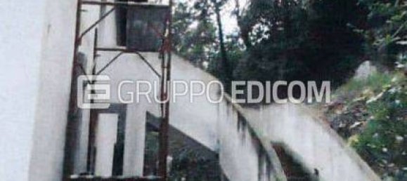 5 rooms Apartment in Catanzaro, Italy No. 184757 3