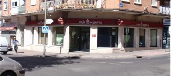 139m² Commercial property in Mostoles, Spain No. 121913 2