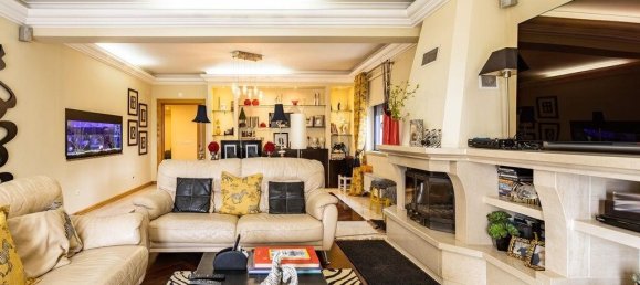 5 bedrooms Villa in Palmela, Portugal No. 245165 12