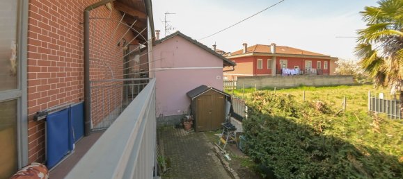 4 bedrooms House in Candiolo, Italy No. 380316 33