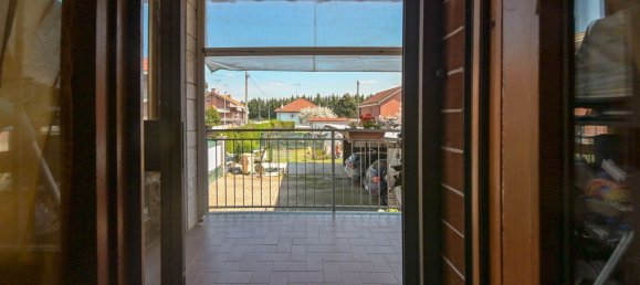 4 bedrooms House in Candiolo, Italy No. 380316 25