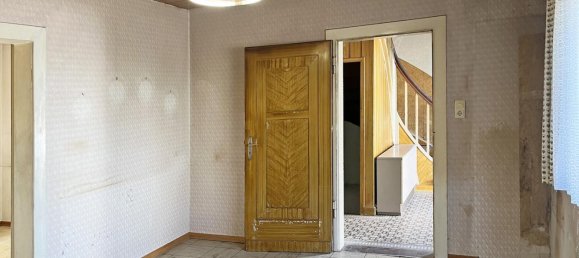 5 rooms House in Altenkirchen, Germany No. 205946 10