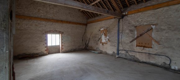 4 Schlafzimmer Haus in Givraines, France, Nr. 73042 24