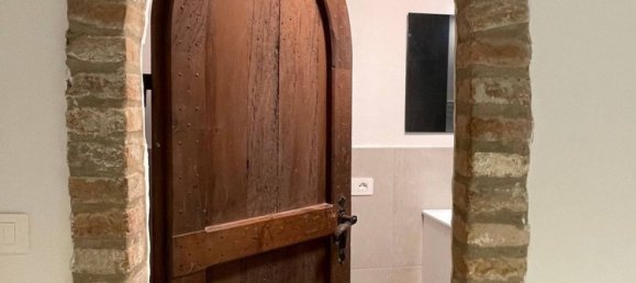 Studio in Ferrara, Italy No. 293227 18