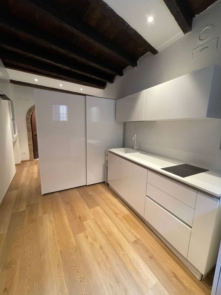 Studio in Ferrara, Italy No. 293227