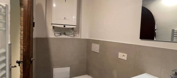 Studio in Ferrara, Italy No. 293227 14