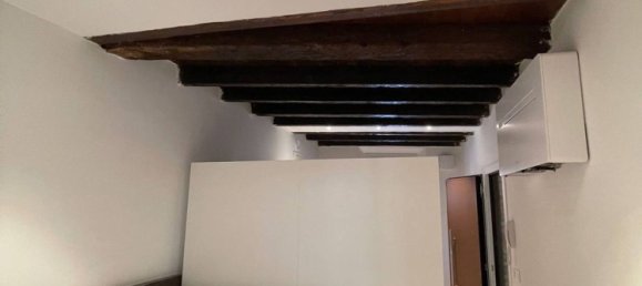 Studio in Ferrara, Italy No. 293227 10