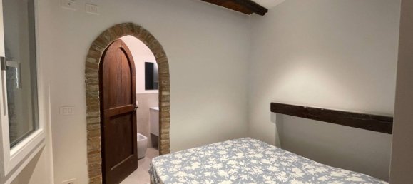 Studio in Ferrara, Italy No. 293227 12