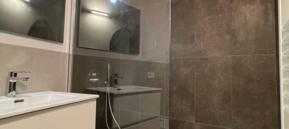 Studio in Ferrara, Italy No. 293227 15