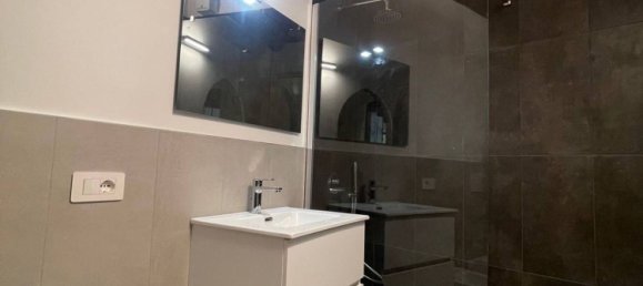 Studio in Ferrara, Italy No. 293227 13