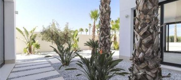 4 bedrooms Villa in San Fulgencio, Spain No. 12199 12