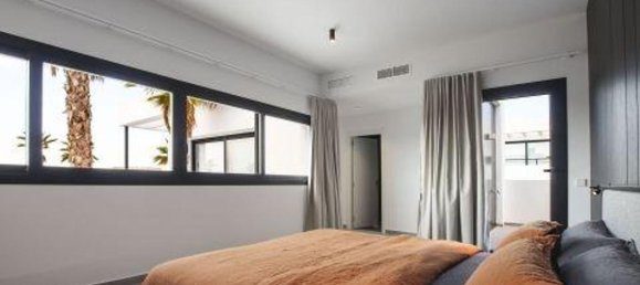 4 bedrooms Villa in San Fulgencio, Spain No. 12199 7