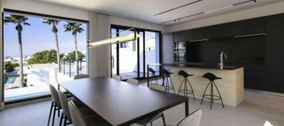 4 bedrooms Villa in San Fulgencio, Spain No. 12199 5