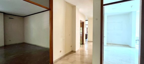 5 rooms Apartment in Venice, Italy No. 209675 10