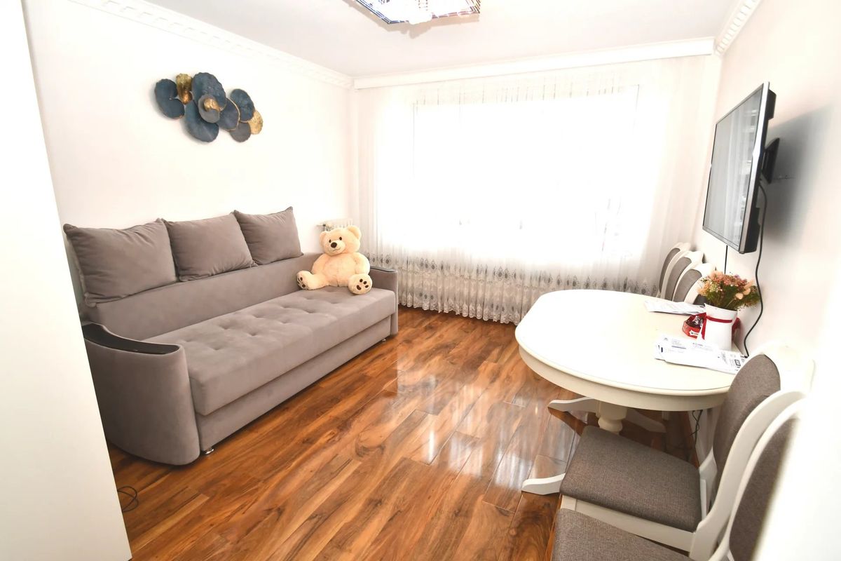 Apartamento T2 em Les Pavillons-sous-Bois, France N.º 169705