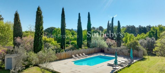 7 bedrooms Castles in Aix-en-Provence, France No. 322987 3