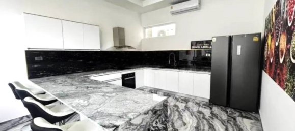 6 bedrooms House in Pattaya, Thailand No. 26334 7