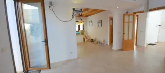 3 bedrooms House in Sa Pobla, Spain No. 173920 3