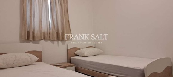 2 غرف نوم طابقين في Mgarr, Malta رقم 8018 10