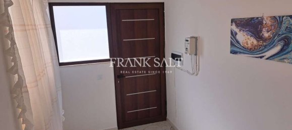 2 غرف نوم طابقين في Mgarr, Malta رقم 8018 17