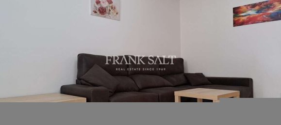 2 غرف نوم طابقين في Mgarr, Malta رقم 8018 6