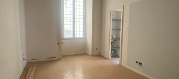 3 rooms Apartment in Naples, Italy No. 136689 27