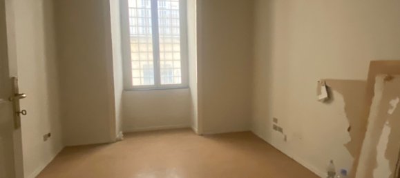 3 rooms Apartment in Naples, Italy No. 136689 25