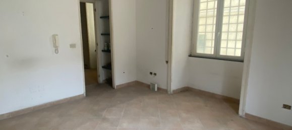 3 rooms Apartment in Naples, Italy No. 136689 29