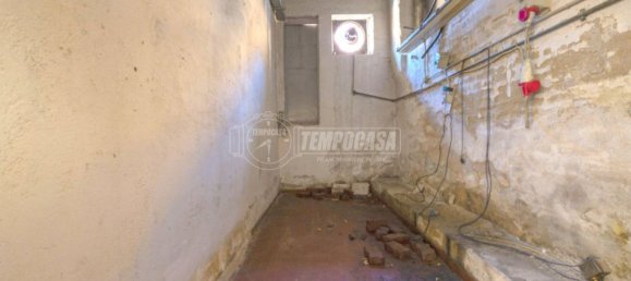 Lagerhaus in Monte San Giusto, Italy 425m², Nr. 153151 15