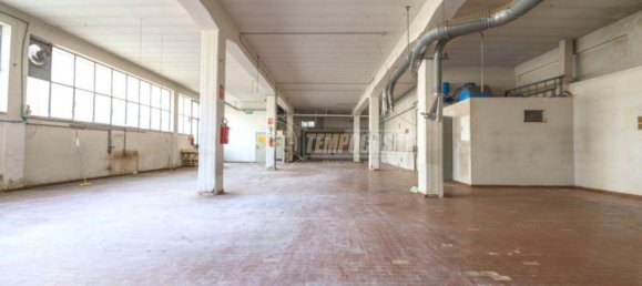 Lagerhaus in Monte San Giusto, Italy 425m², Nr. 153151 19