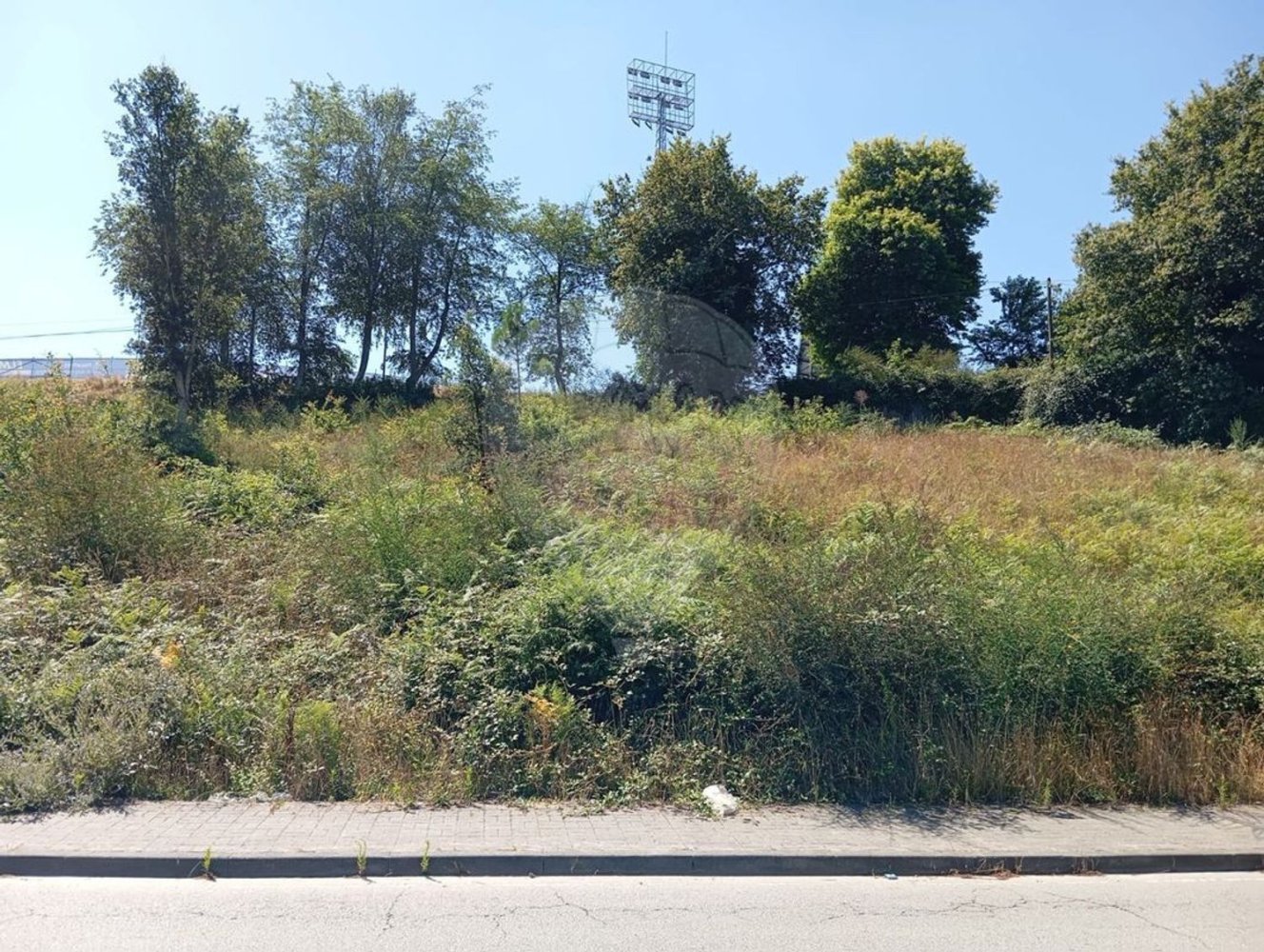 Земельный участок 2260м² в Фреамунде, Португалия № 67048