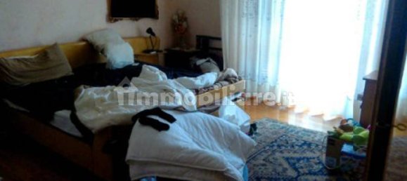 3 bedrooms House in Lonate Pozzolo, Italy No. 1752 16