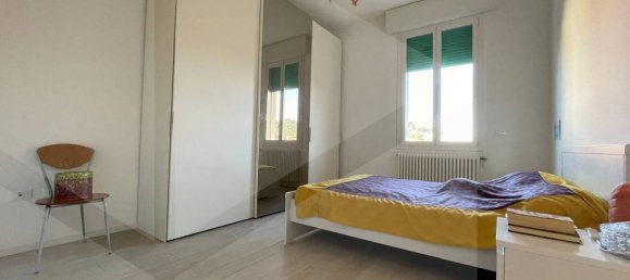 3 rooms Apartment in Bologna, Italy No. 31508 14
