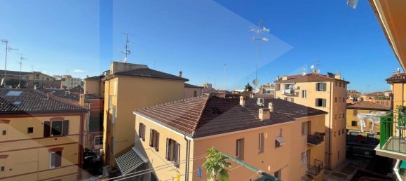 3 rooms Apartment in Bologna, Italy No. 31508 7