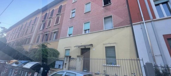 3 rooms Apartment in Bologna, Italy No. 31508 42