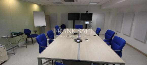 16m² Office in Mosta, Malta No. 13118 9