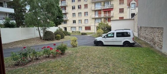 Estudio en Maisons-Laffitte, France No. 177779 2