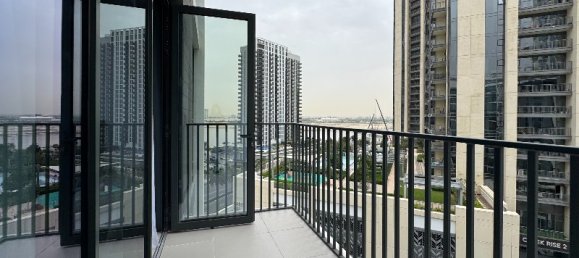 Apartamento T2 em Dubai, UAE N.º 191082 2