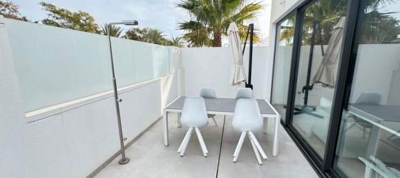 3 bedrooms Villa in Alicante, Spain No. 177169 18